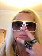 mazzytee_tomke
