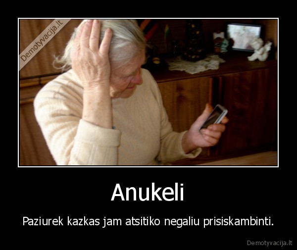 telefonas,mociute,bobute,gyvenimas,senas,nokia