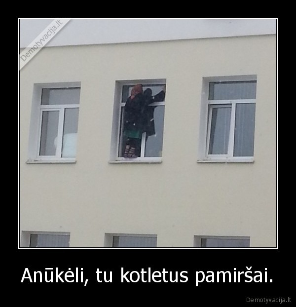 mociute,langas