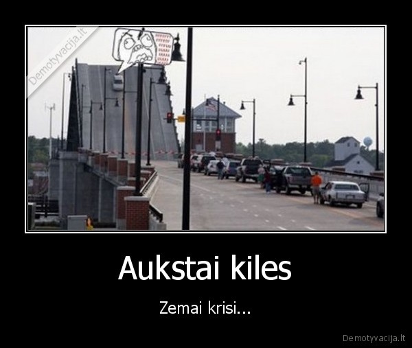 tiltas, masina, krisi