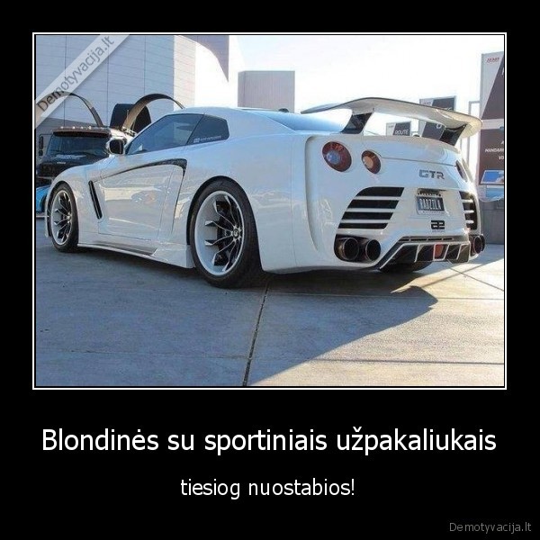 automobilis,masina,sportine,uzpakaliukas