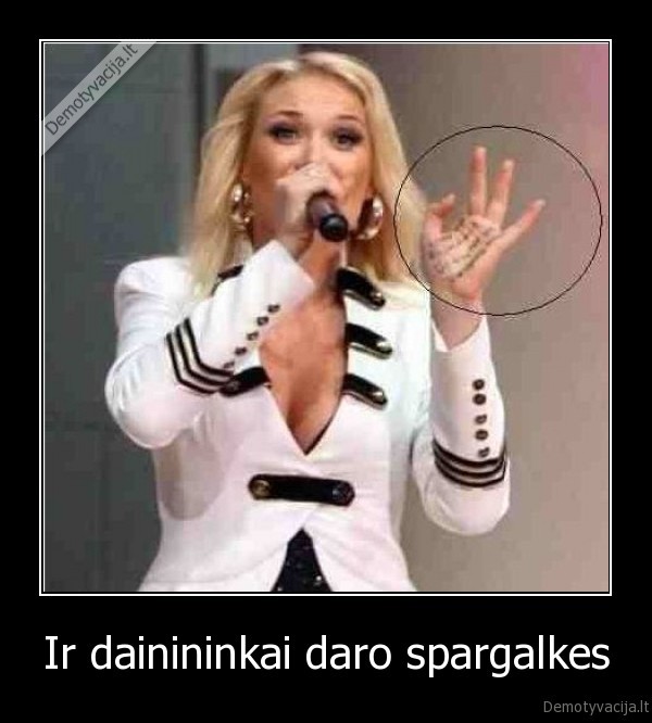 Ir dainininkai daro spargalkes
