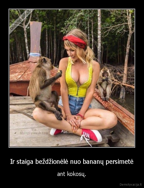 bezdzione,bananai,kokosai,papai,mergina