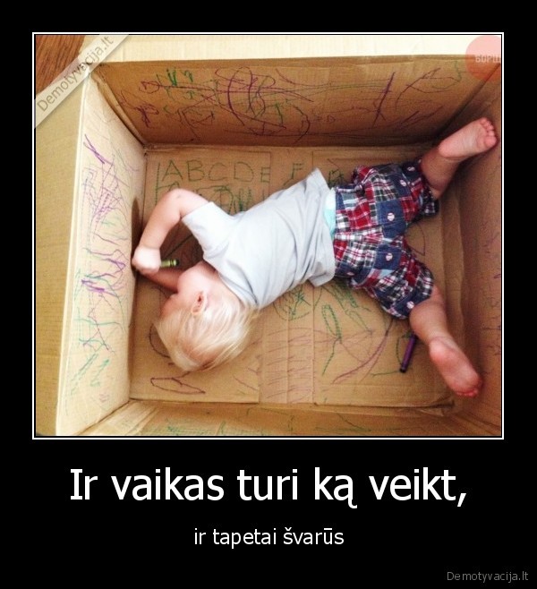 vaikas,deze,piesti