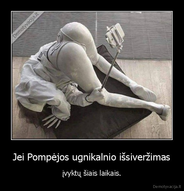 pompeja,ugnikalnis,selfis,kekses