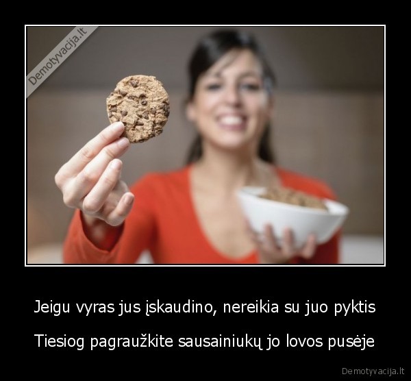 trupiniai, lovoje,sausainiai