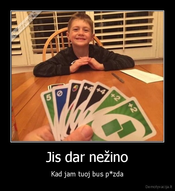 vaikas,uno,zaidimas