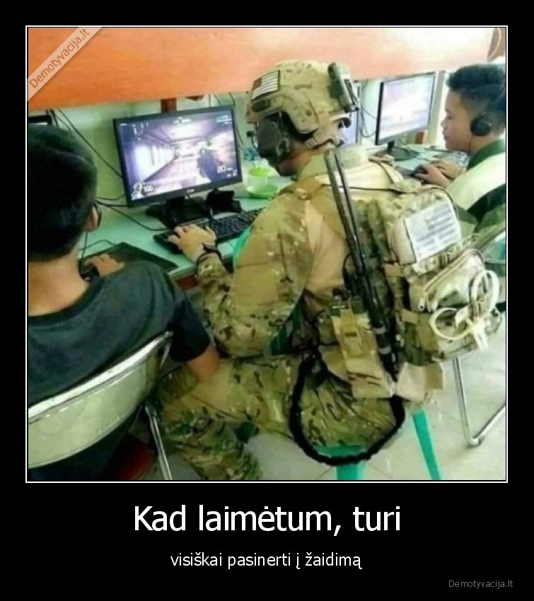 zaidimas,kompiuteris,karys