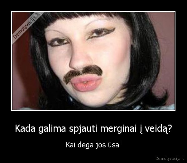 mergina, su, deganciais, usais