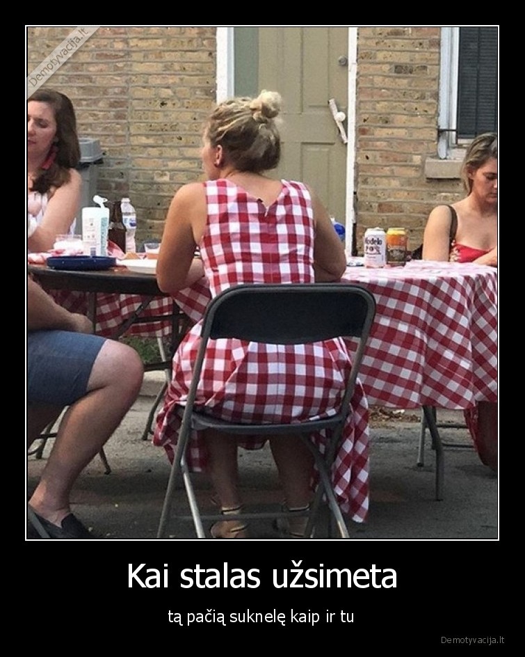 suknele,stalas,moteris