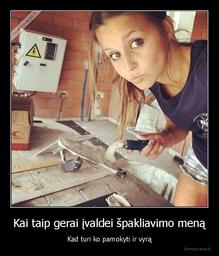 spaklius,mergina