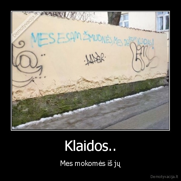 klaidos, grafiti, siena