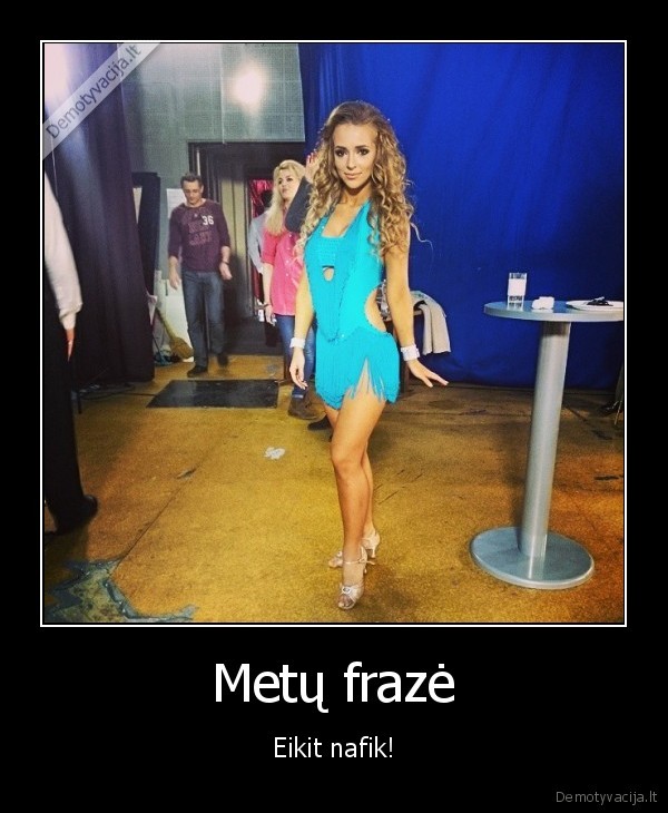 Metų frazė