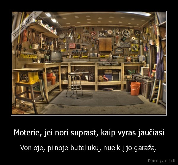 moteris,buteliukai, vonioje,vyro, garazas