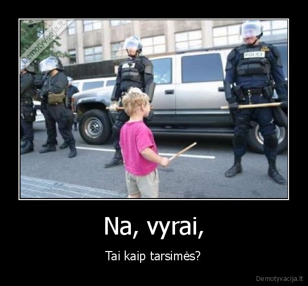 policininkai,pasiute, vaikai,lazda