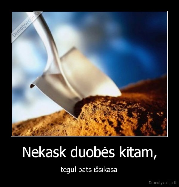 kastuvas,zeme,duobe