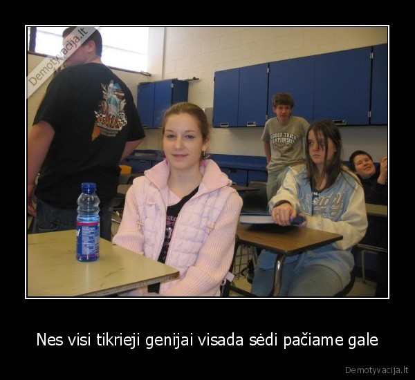 mokykla, moksliukai, sedi, prieky, dd