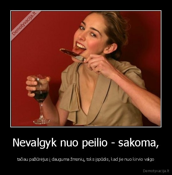 peilis,kirvis,valgyti
