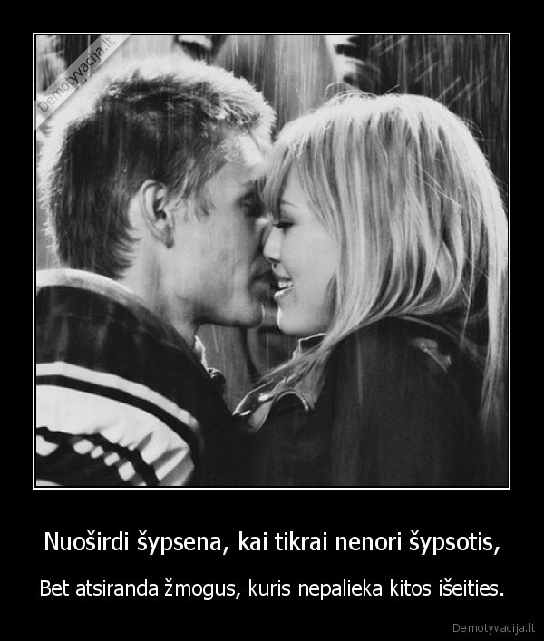 Nuoširdi šypsena, kai tikrai nenori šypsotis,