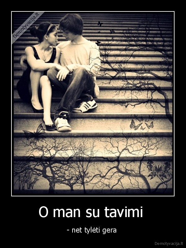 O man su tavimi 