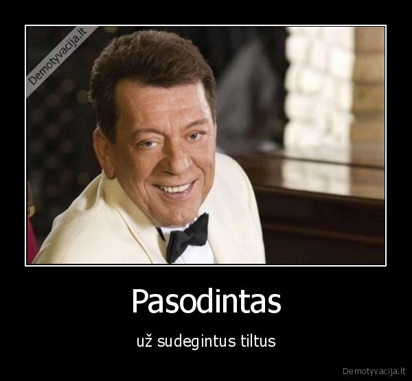 povilaitis,tiltas,dega,dainuoja
