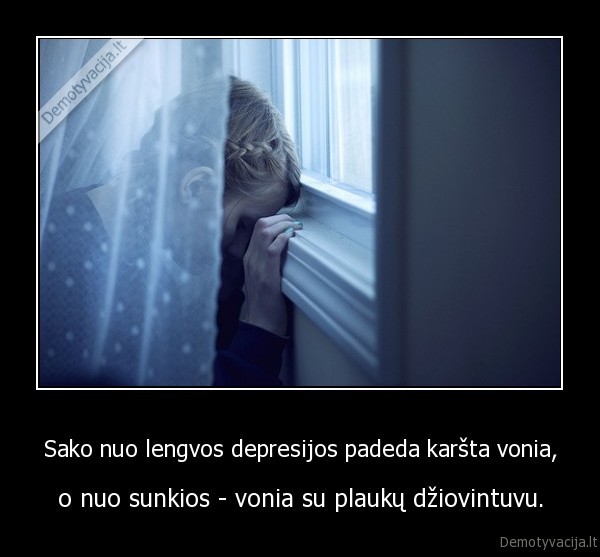 Sako nuo lengvos depresijos padeda karšta vonia,