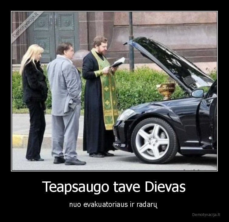 masina,kunigas,sventina