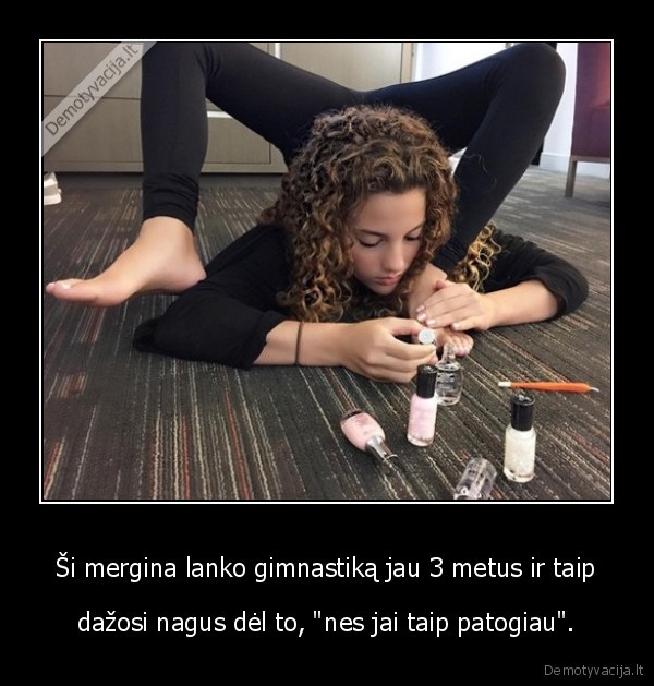 gimnastika,mergina,nagai