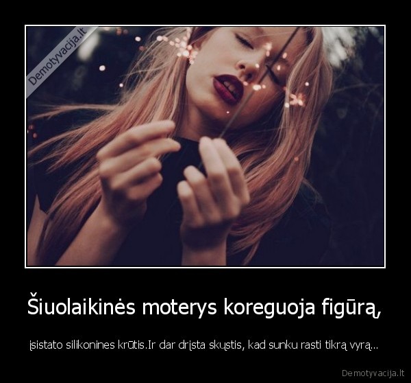 Šiuolaikinės moterys koreguoja figūrą,