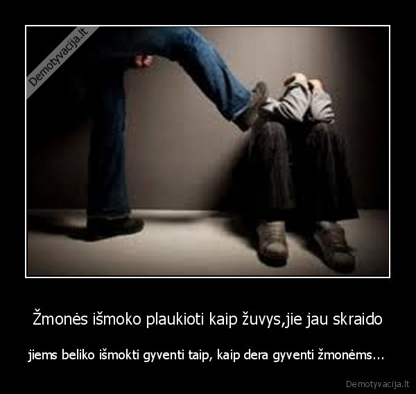 Žmonės išmoko plaukioti kaip žuvys,jie jau skraido