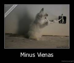 Minus Vienas - 