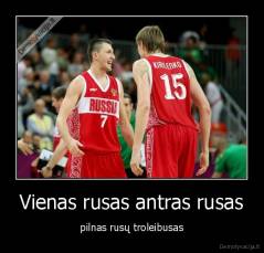Vienas rusas antras rusas - pilnas rusų troleibusas